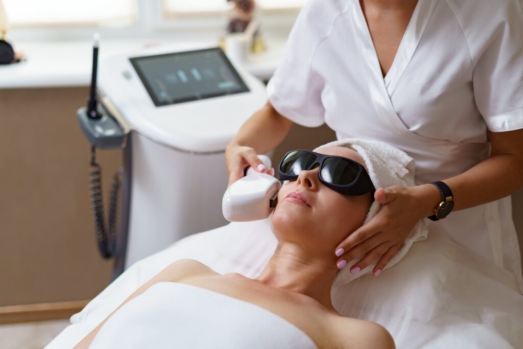 MOXI Laser Treatment: Benefits, Downtime, and What to Expect